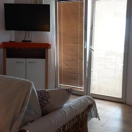 Ferienwohnung Danica Karlobag Exterior foto