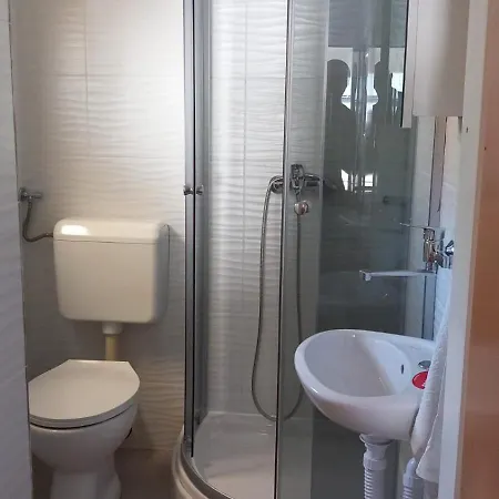 Ferienwohnung Danica Karlobag Exterior foto